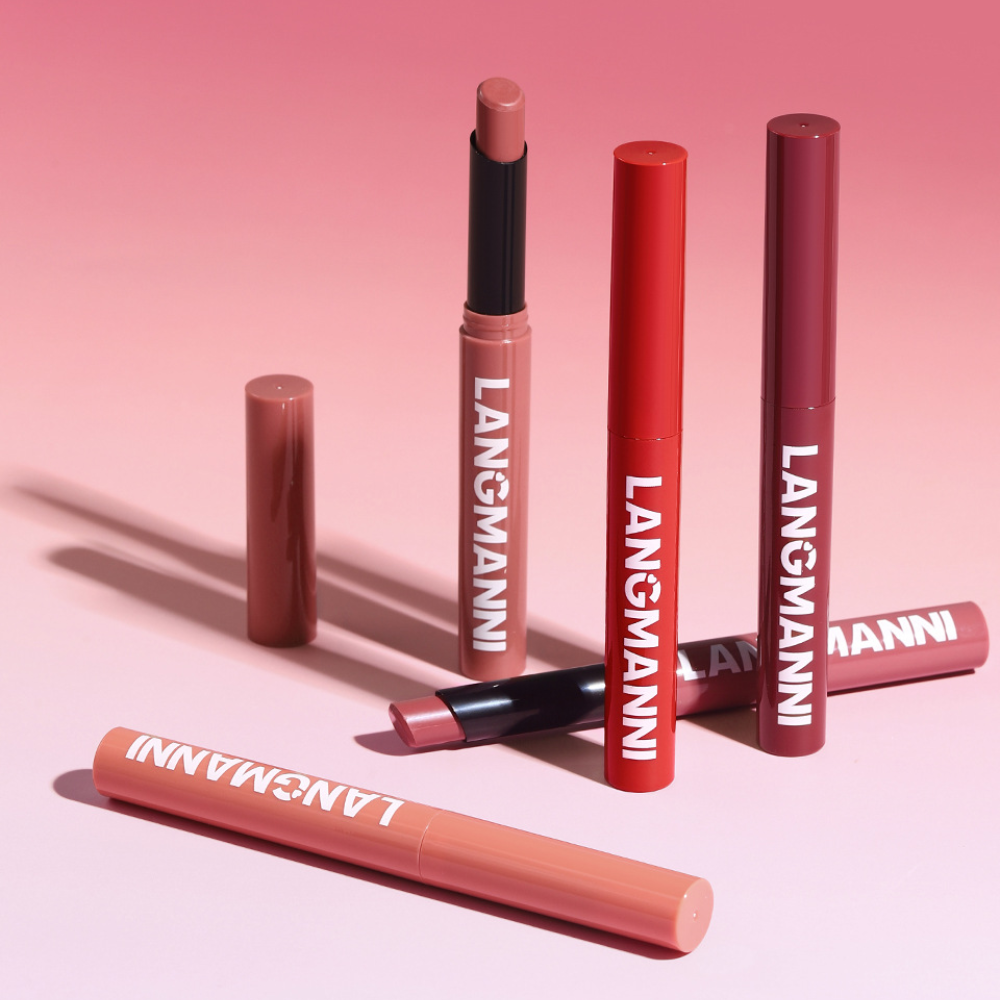 Velvet Matte Sculpting Lipstick